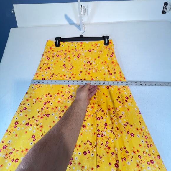 BCBGeneration 36"L Fit & Flare Midi Skirt Lrg 1/2 Lined Boho Retro Floral 60's - Picture 8 of 16